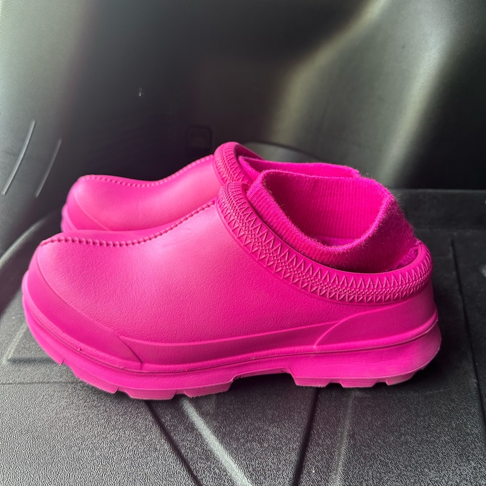 UGG Tasman X